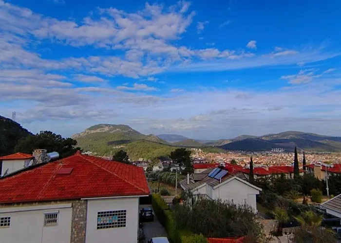 Detached With Private Pool In Oeluedeniz, فيلة فتحية