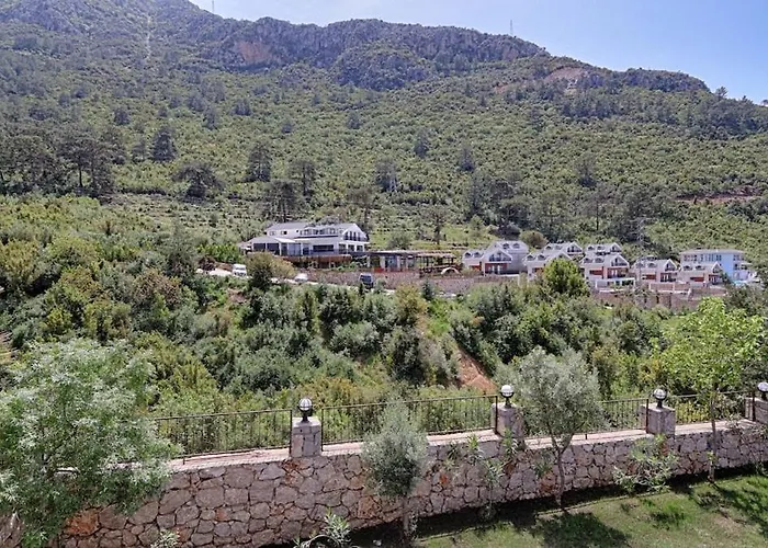 فيلة Detached With Private Pool In Oeluedeniz, فتحية