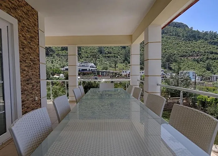 فيلة Detached With Private Pool In Oeluedeniz, *