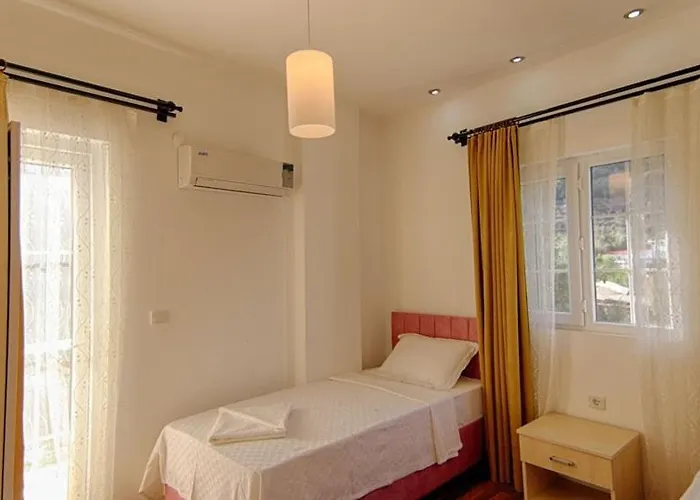 فيلة Detached With Private Pool In Oeluedeniz, فتحية