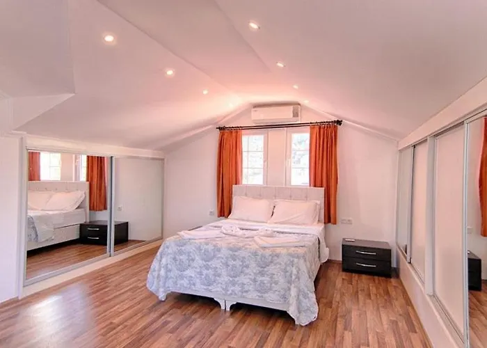 Detached With Private Pool In Oeluedeniz, فيلة فتحية