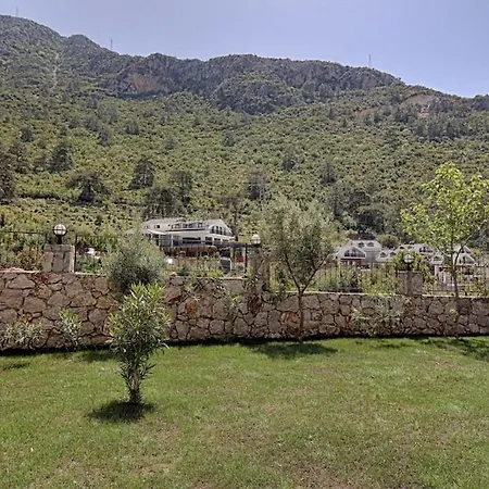 Detached With Private Pool In ölüdeniz, Villa *