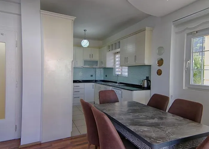 别墅 Detached With Private Pool In Oeluedeniz, *