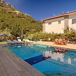 Detached With Private Pool In Oeluedeniz, Willa