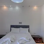 빌라 Detached With Private Pool In Oeluedeniz, 페티예