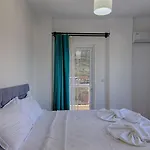 Detached With Private Pool In Oeluedeniz, 빌라 *