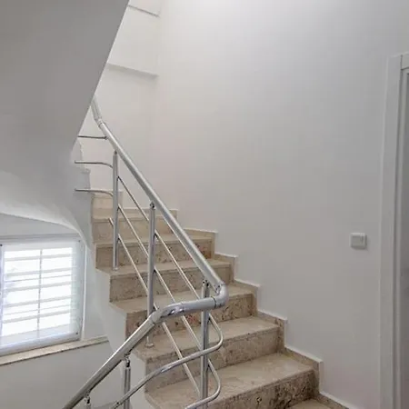 Willa Detached With Private Pool In Oeluedeniz, Fethiye